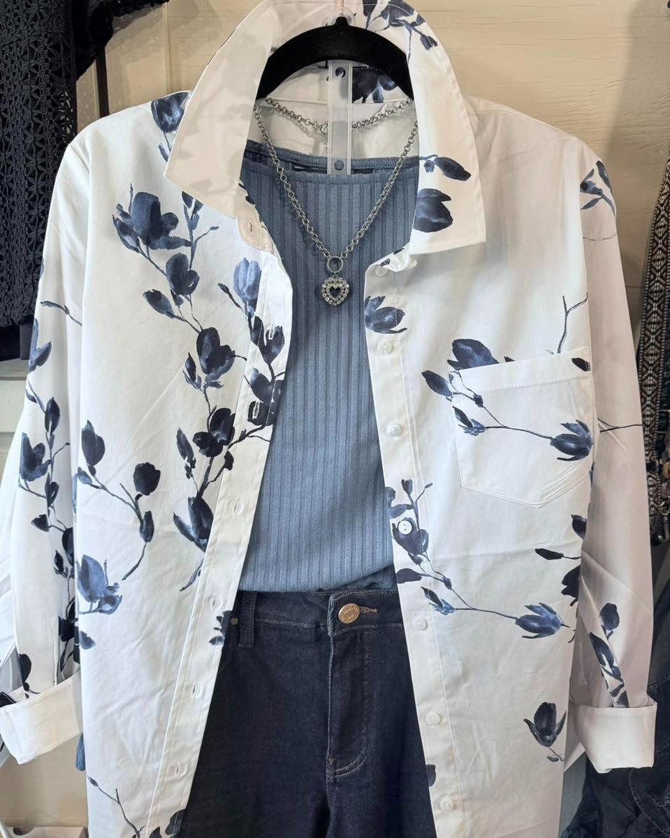 חולצת כפתורים עם שרוולים ארוכים