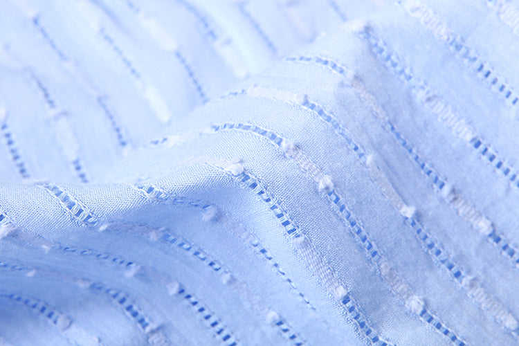 תהילה | סט של חולצה ומכנסיים קצרים אלגנטיים ורעננים