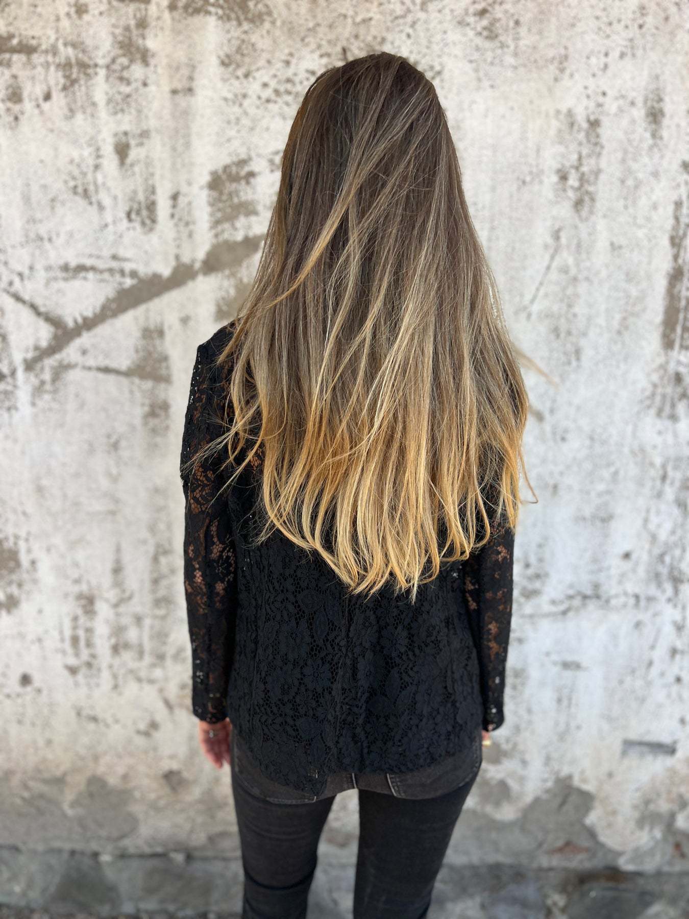 איריס | ז'קט תחרה אלגנטי