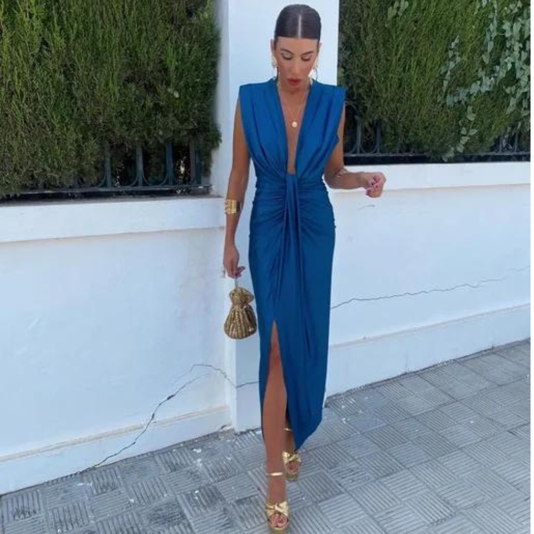 לונה | שמלת ערב עם מחשוף עמוק