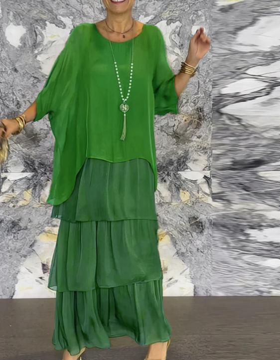 אהובה | שמלה ארוכה וזורמת עם סגנון