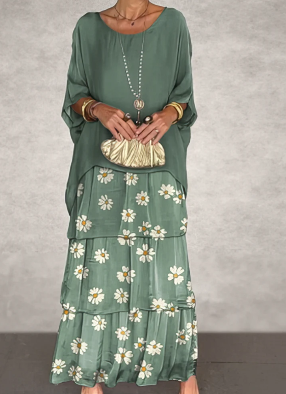 אהובה | שמלה ארוכה וזורמת עם סגנון