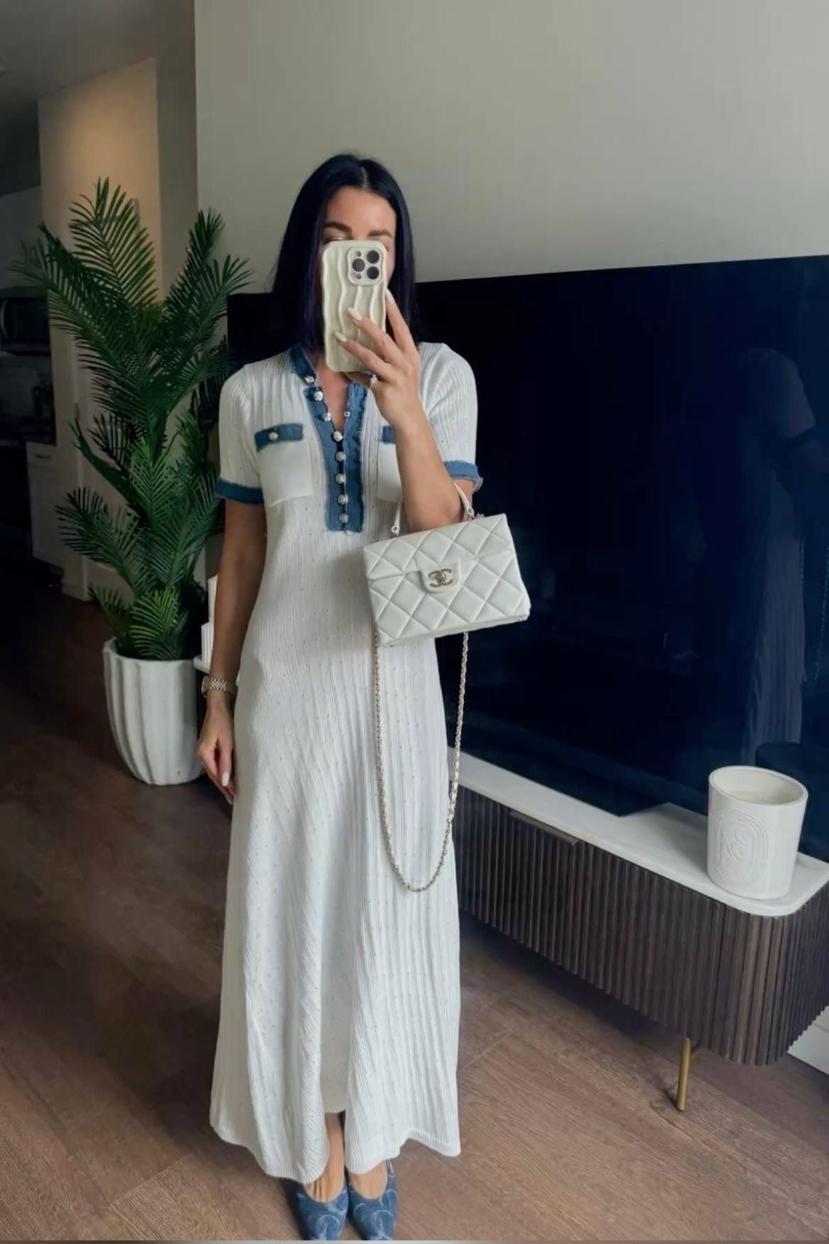 מילנה | שמלת מקסי מנוגדת מחמיאה