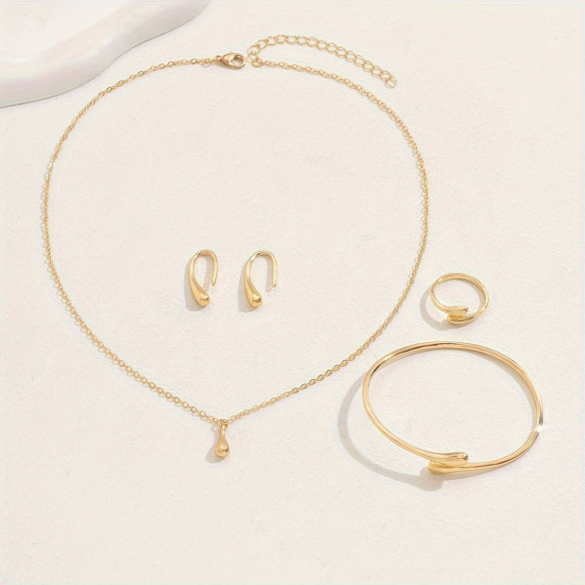 אילנה | שרשרת וינטג' אלגנטית