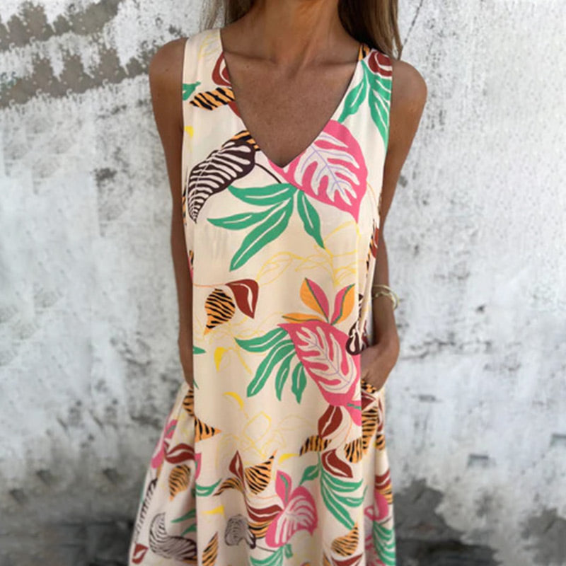 הודיה | שמלת קיץ ללא שרוולים עם מפתח V והדפס עלים